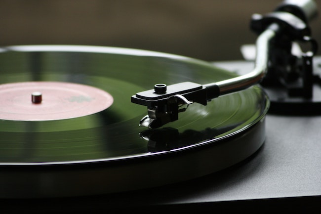 vinyl record player for man cave